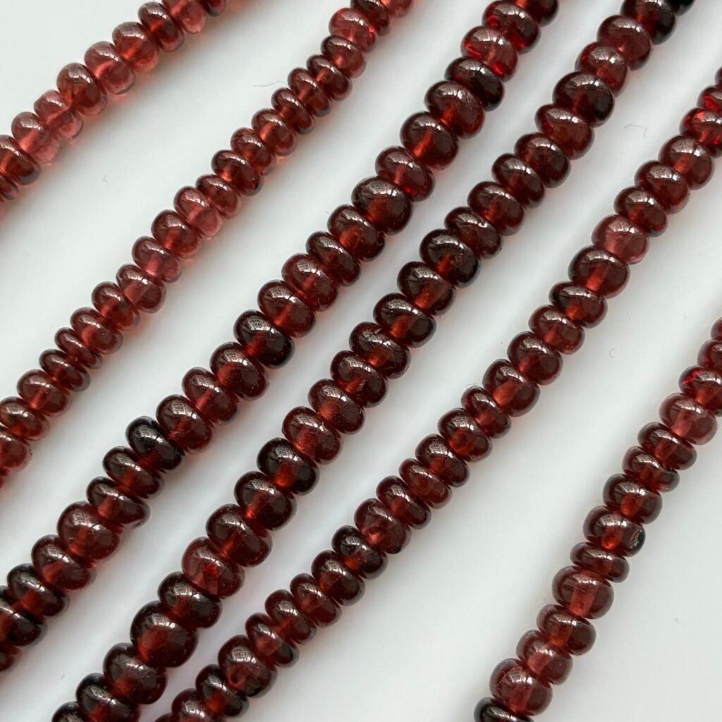 Garnet Rondell, 40Cm , 4*3mm