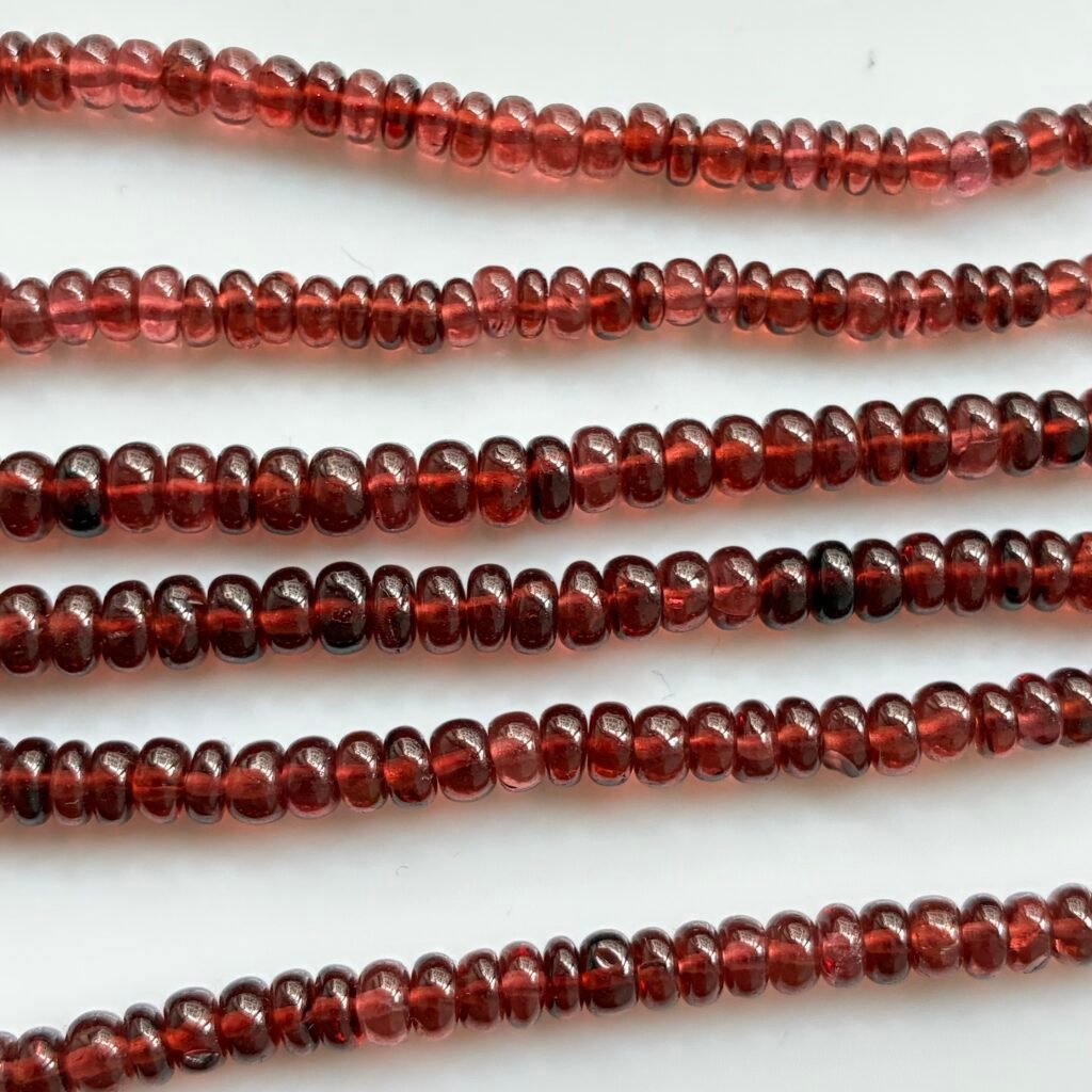 Garnet Rondell, 40Cm , 4*3mm