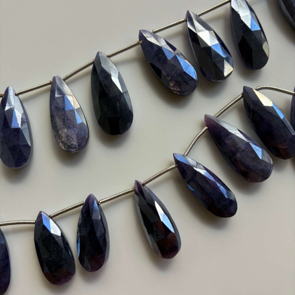 Moonstone, Purple Faceted Pear Long, 17pc ,25*10mm