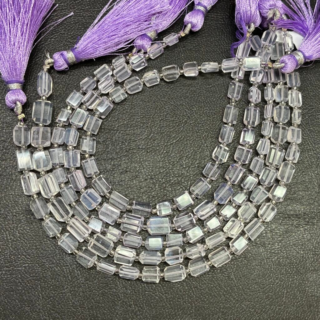 Scorolite, Levender quartz, 21 cm, 26 beads, 8* 6.5* 4 mm