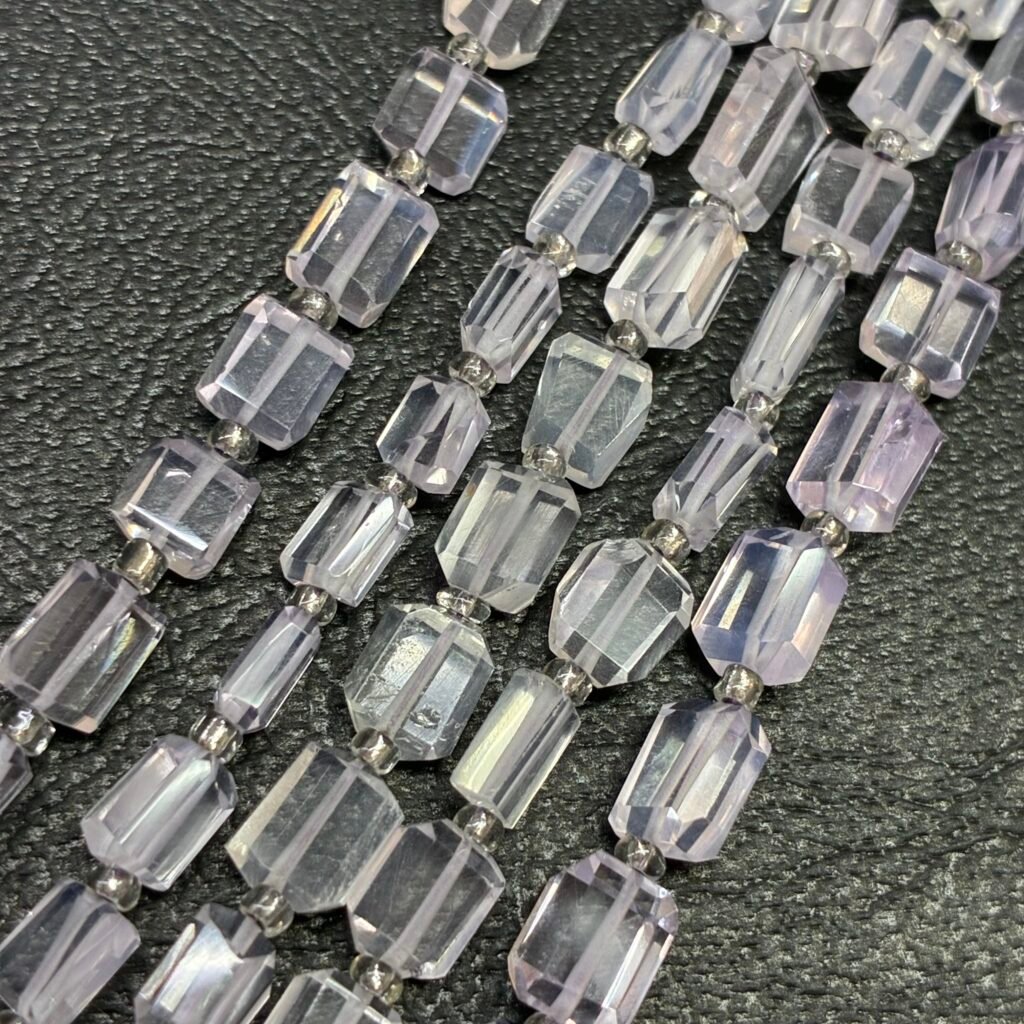 Scorolite, Levender quartz, 21 cm, 26 beads, 8* 6.5* 4 mm