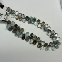 Moss Aqua, smooth Pear, 21 cm , 60 beads