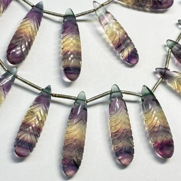 Fluorite Faceted Carving Pear, 24cm, 20 Beads