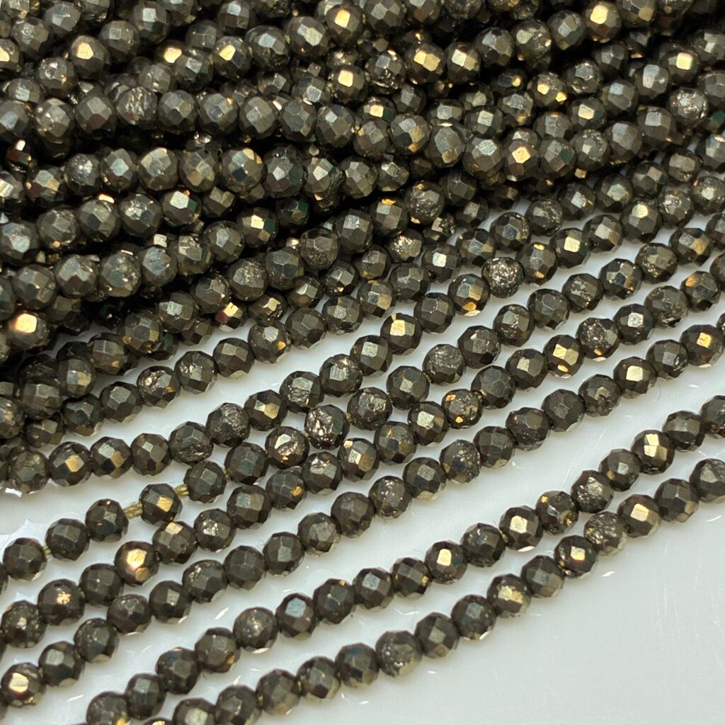Pyrite, 2mm, 32 Cm