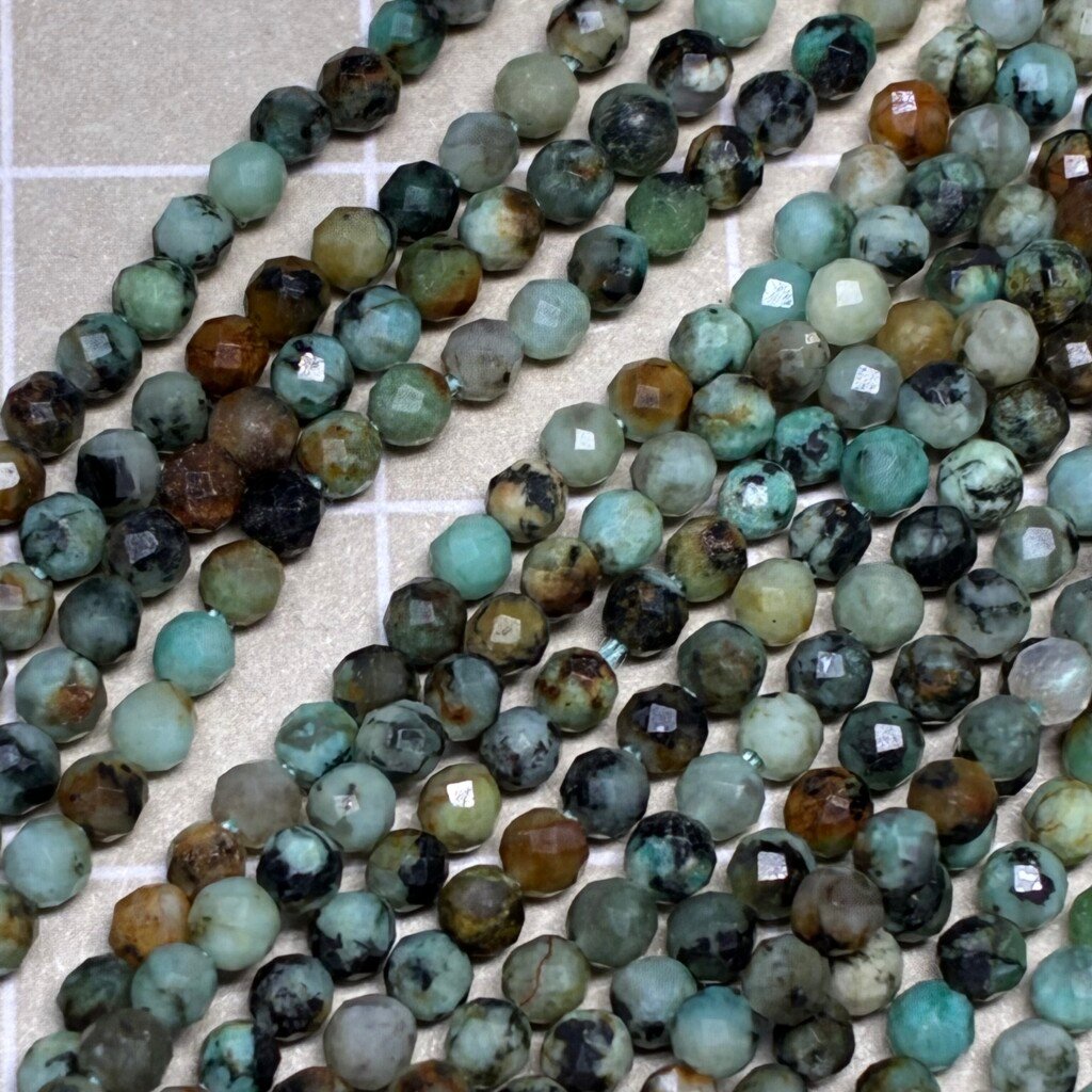 Howlite Turquoise, 2mm, 32 Cm