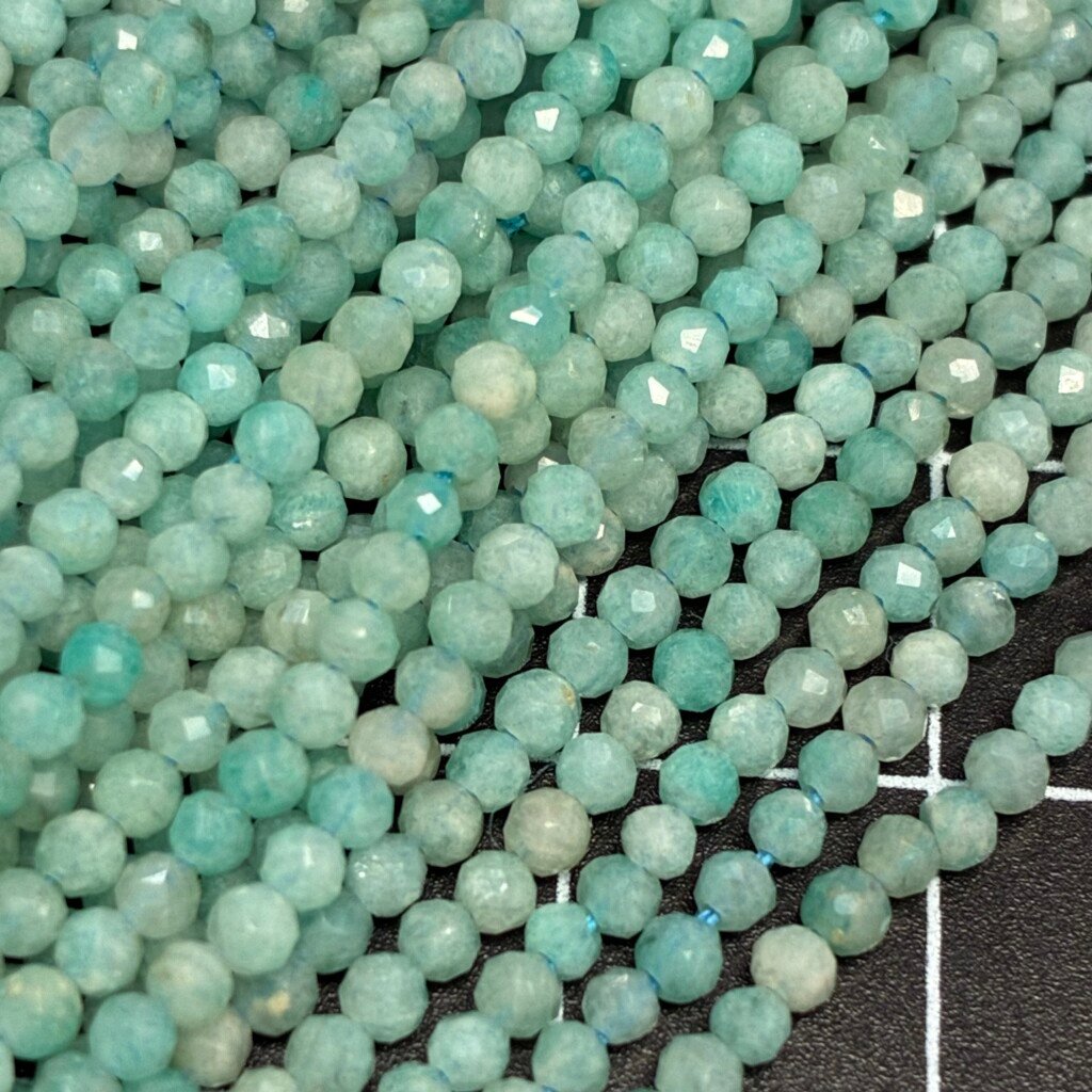 Amazonite, 2mm , 32 Cm