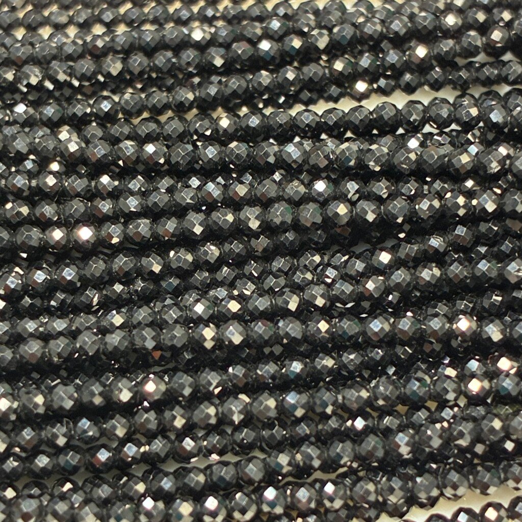 Black Spinel  3mm, 32 Cm