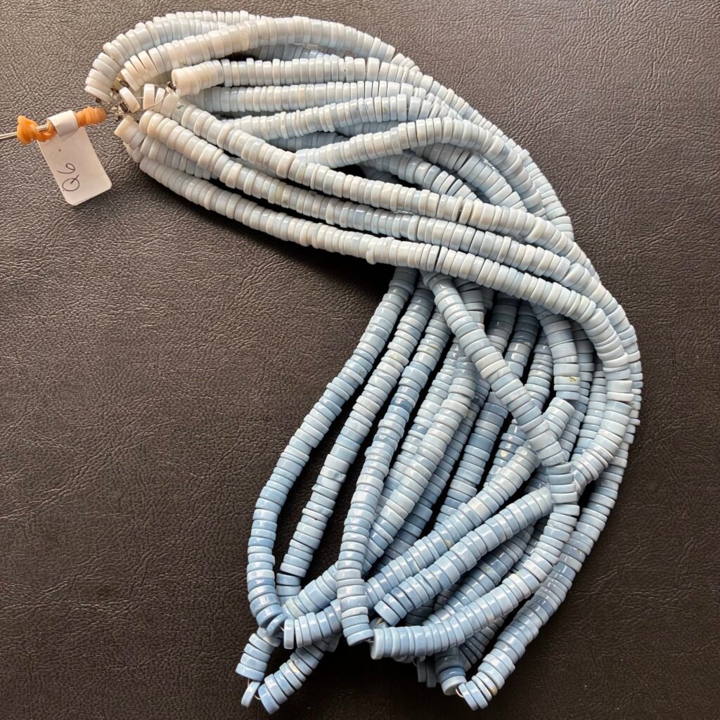 Blue Opal, Tyre shape , 48 Cm, 6-6.5 Mm