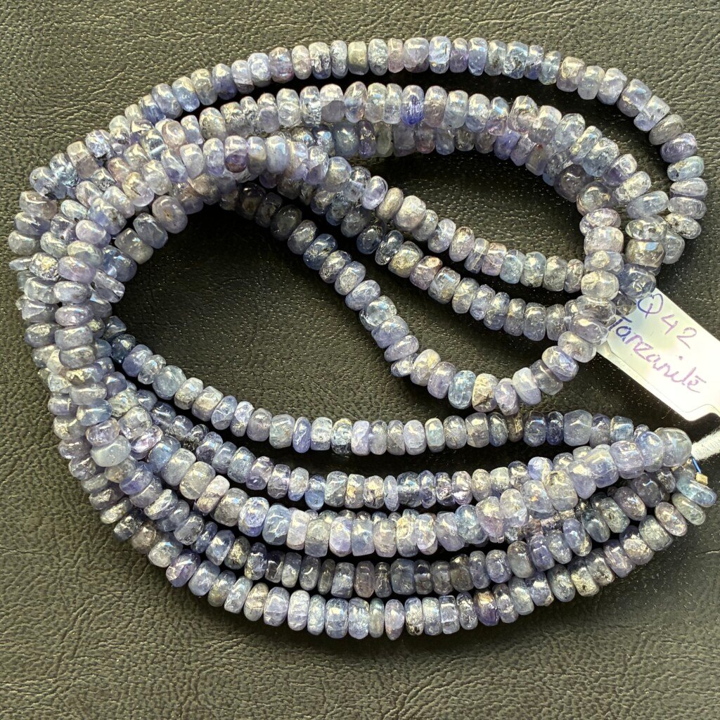 Tanzanite, Faceted Button, L Size, 46 Cm, 5.5 -6 Mm