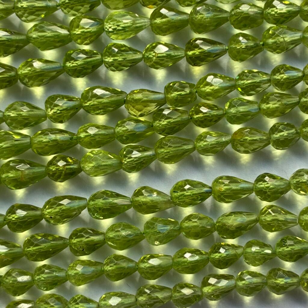 AAA Peridot Drop, 40 cm, 6*4.8 mm