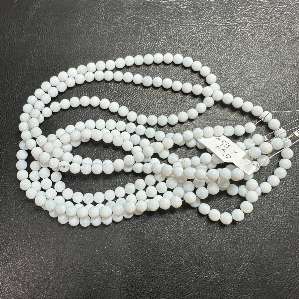 White Opal, L size ,4.5 Mm, 48 Cm